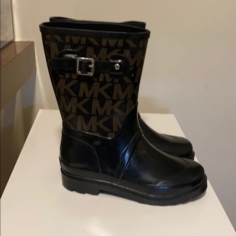 Michael Kors Rainboots